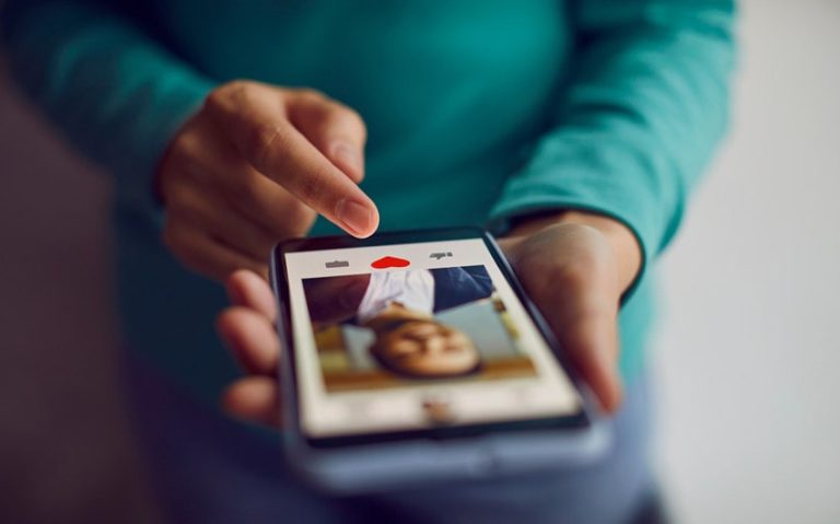 Real Relationships Start Here: How Lovofinder Matches People Based on Shared Values