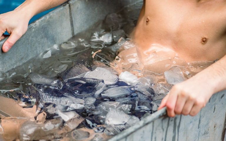 Ice Bath Therapy: Benefits & Best Tubs to Buy