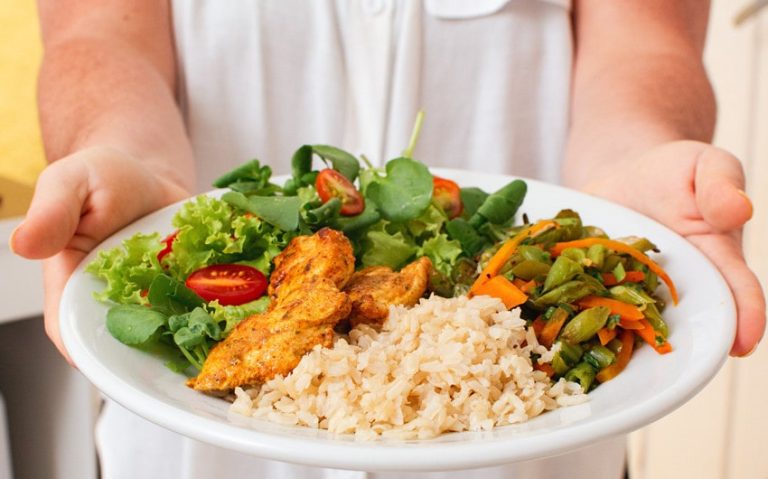 Five Tips for Developing a Balanced Diet after Rehab