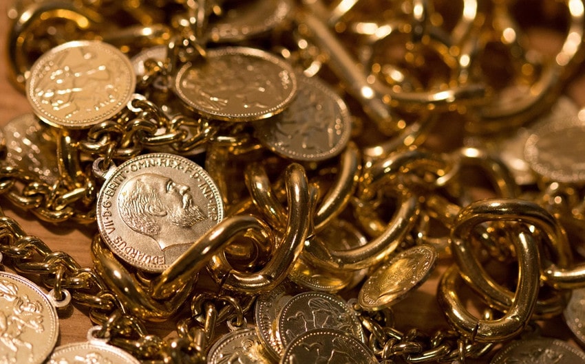discovering shipwreck coins