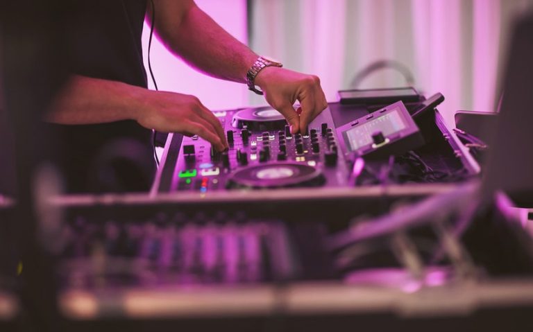 Why Every Corporate Event Needs a Skilled DJ