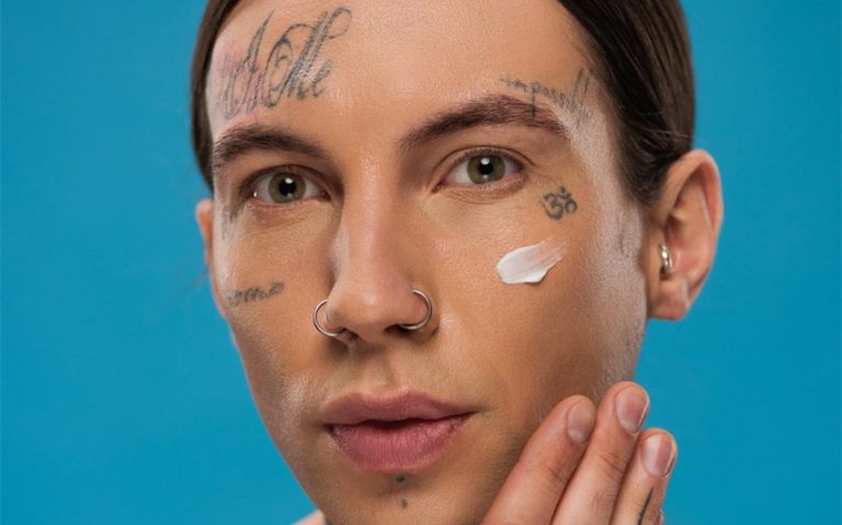 60 Simple Face Tattoo Ideas That Highlight Minimalism, Style, and Personality