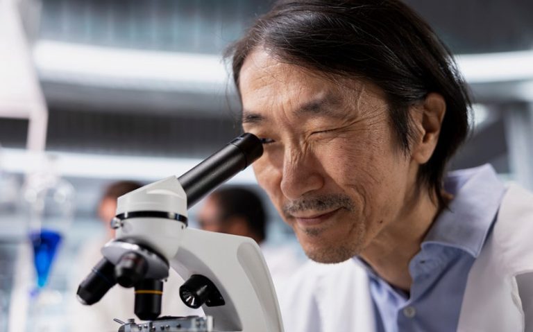 Why Serious Microscopists Trust Quality Spores for Their Research