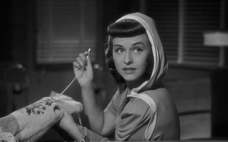 Paulette Goddard Biography: Early Life, Movies, Husbands, and Lasting Hollywood Legacy