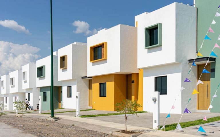 The Best Cities in Mexico to Buy a Home